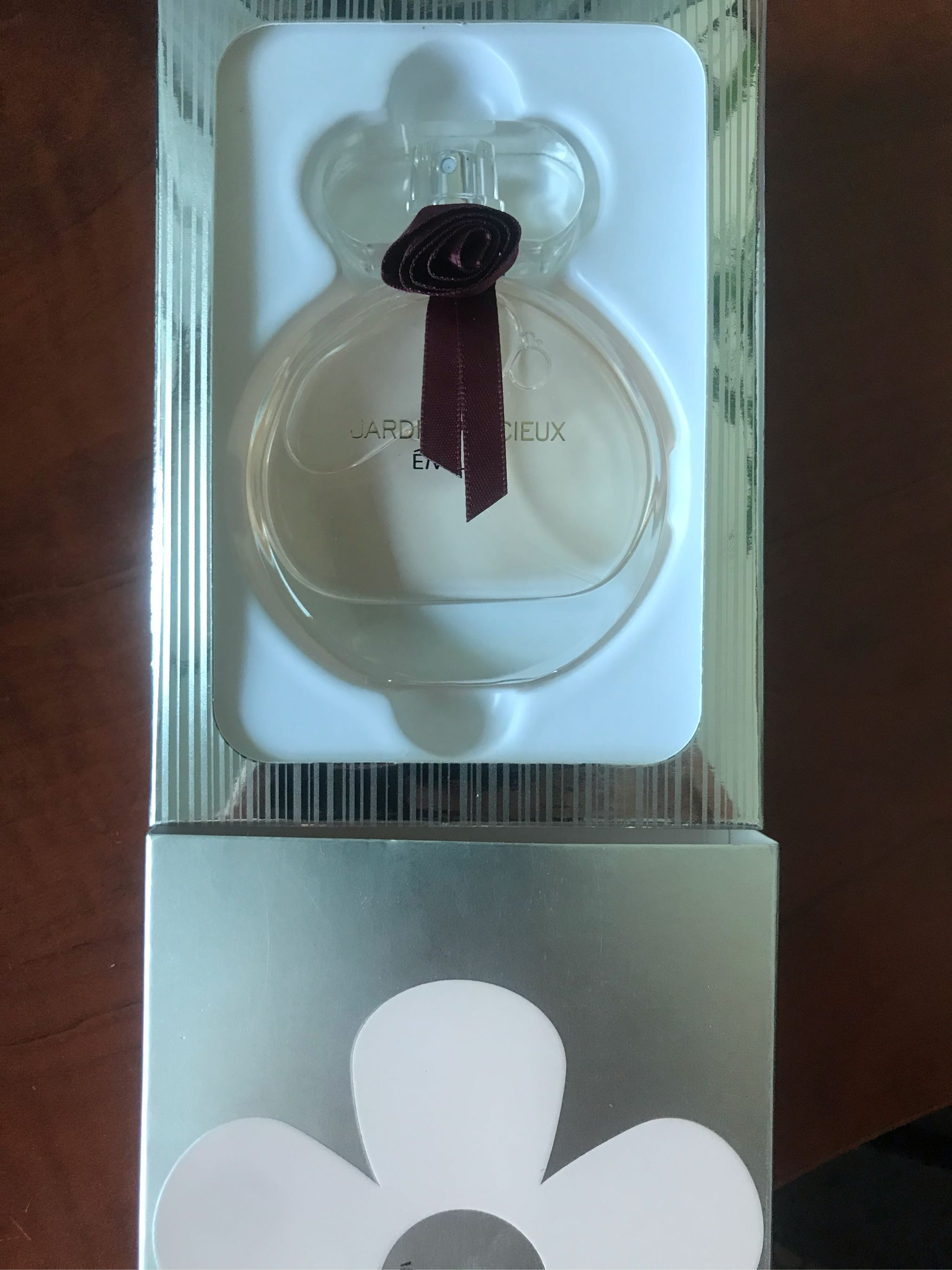 凤梨与水蜜桃柑橘花果香水么样到底好不好可以通用吗,两款产品使用评测,第3张 凤梨与水蜜桃柑橘花果香水么样到底好不好可以通用吗,两款产品使用评测,第3张