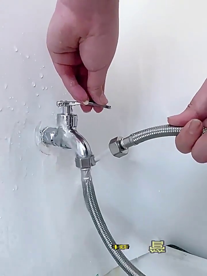 马桶接水管别乱装，选对软管确实太为主了
