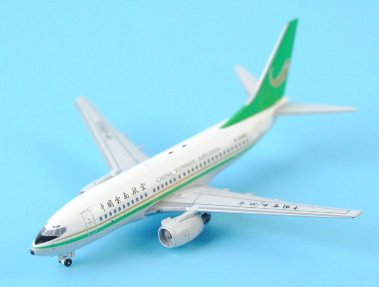 特价:pandamodel 中国云南航空 b737-700 b-2502 1:400