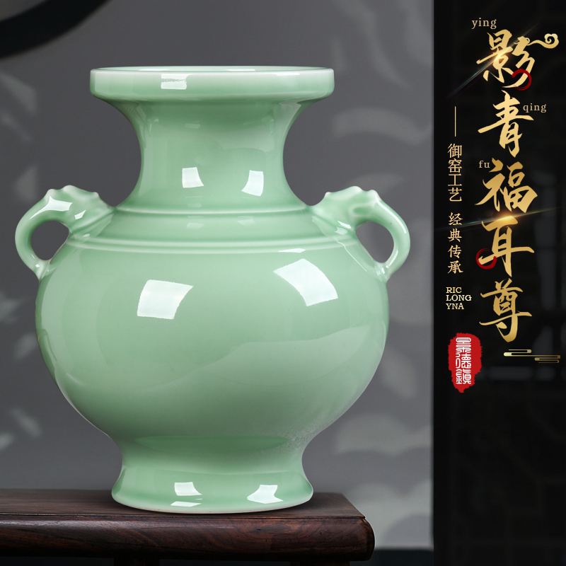 Jingdezhen ceramics antique green glaze ears vase sitting room of Chinese style household furnishing articles TV ark adornment restoring ancient ways