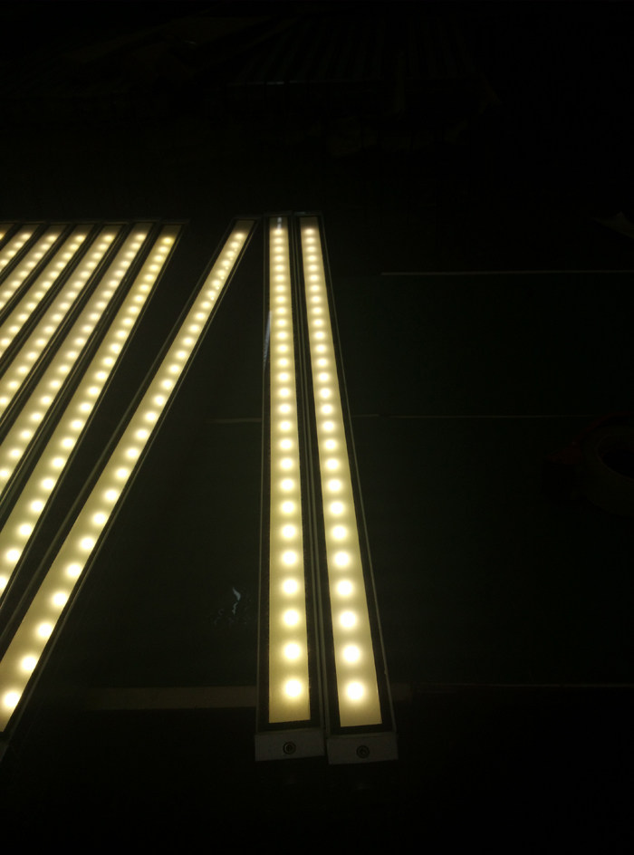 led长条地埋灯防水条形埋地灯投光线条灯投射灯广场过道埋地灯