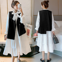 Pregnant women autumn dress fashion foreign style Net red age thin cover belly knee long skirt long vest set
