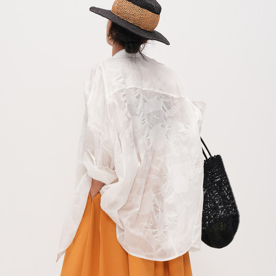 Tan Yanmi white shirt for women loose casual and versatile long-sleeved top fashionable temperament exquisite thin shirt for summer
Tan Yanmi white shirt for women loose casual and versatile long-sleeved top fashionable temperament exquisite thin shirt for summer