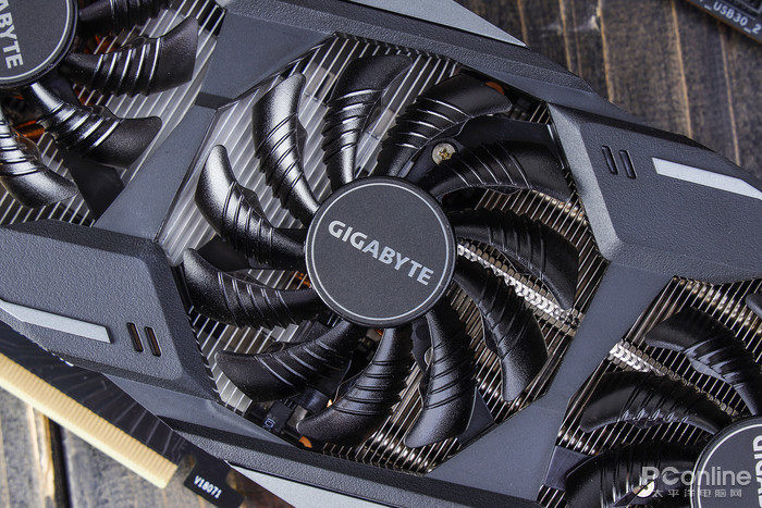 技嘉2060super光追游戏真香