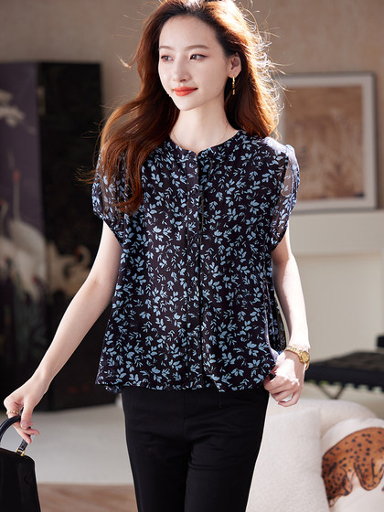 Baoshili Round Neck 인쇄 여성용 짧은 슬리브 쉬폰 셔츠 2025 여름 패션 다목적이고 세련된 캐주얼 셔츠 탑 Baoshili Round Neck 인쇄 여성용 짧은 슬리브 쉬폰 셔츠 2025 여름 패션 다목적이고 세련된 캐주얼 셔츠 탑
