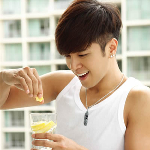 不褪色 欧美高桥吾郎复古叶子鹰爪吊坠长项链潮男个性挂饰品礼物