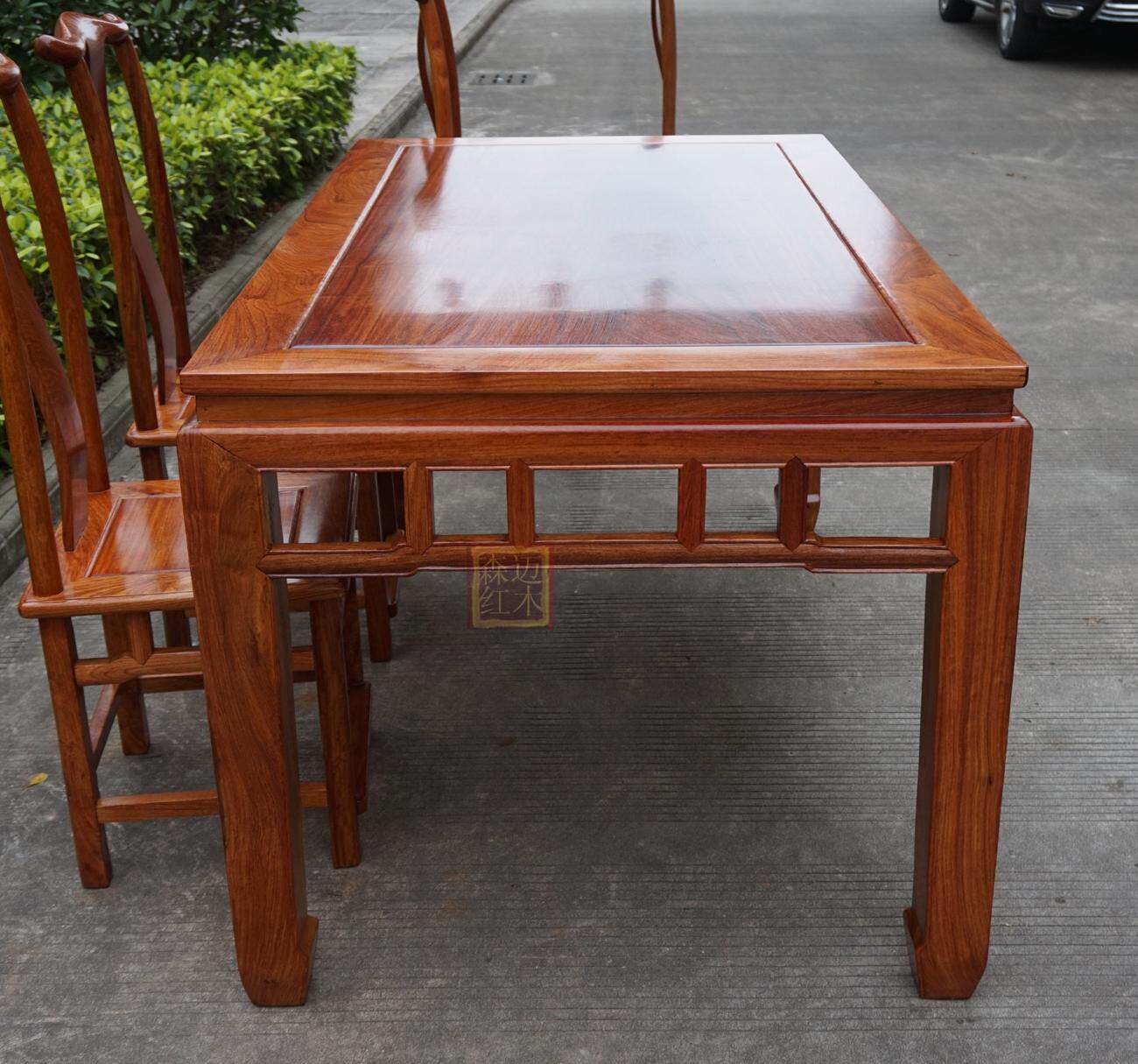 Стол обеденный Mahogany 