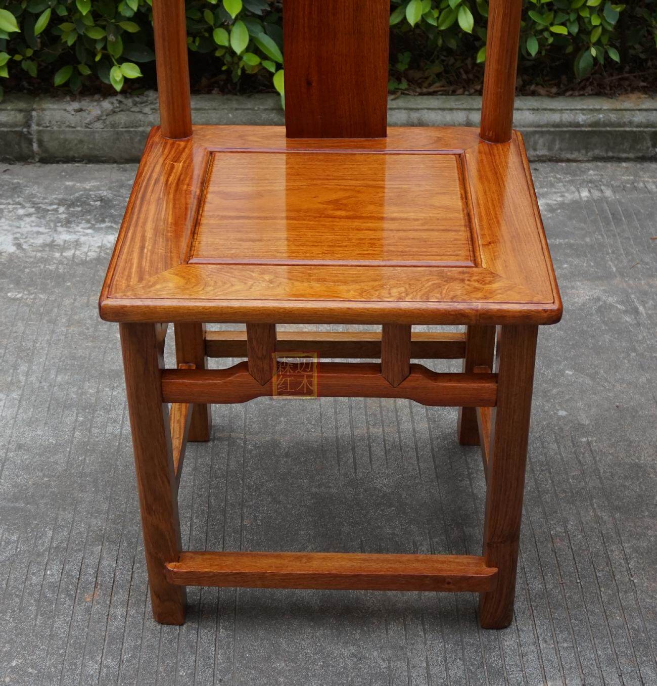 Стол обеденный Mahogany 