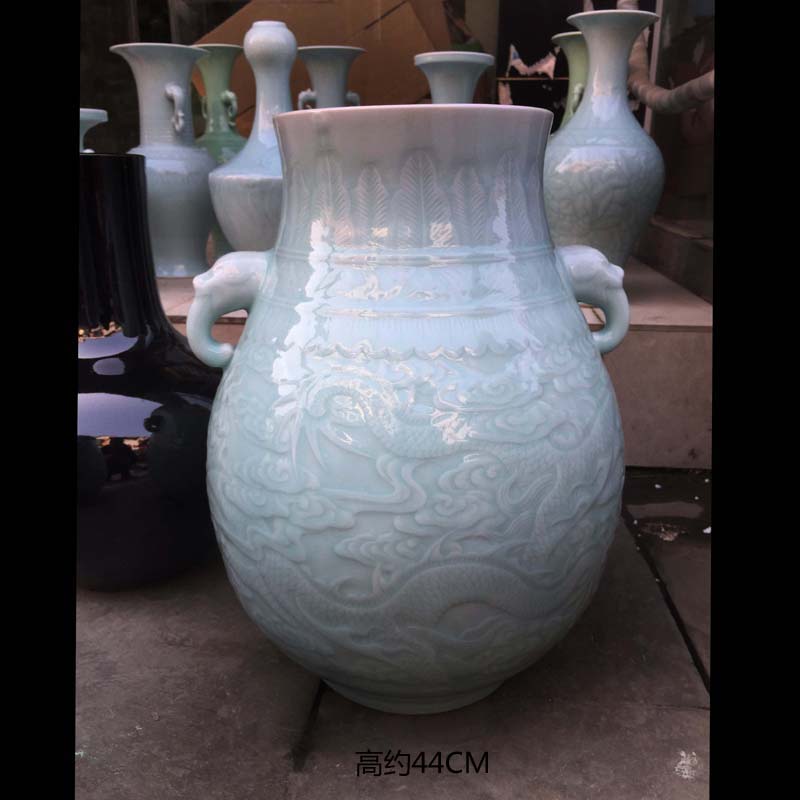 Superior celadon vase deer zun mesa vase vase elegant classical furnishings cylinder vase