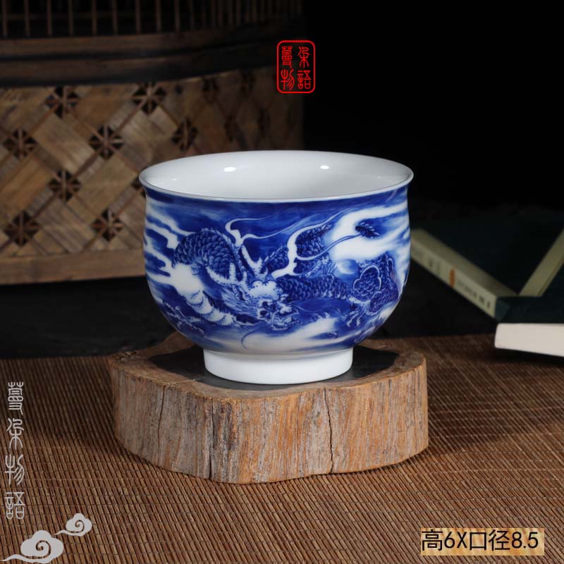 Jingdezhen blue and white maintain manual painting only three tureen dragon cup master cup tong qu firewood master CPU