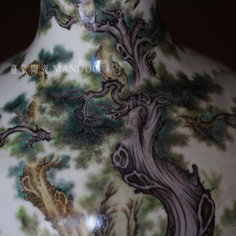 Jingdezhen guanyao steed qianlong painting pastel steeds celestial vase painting figure vase