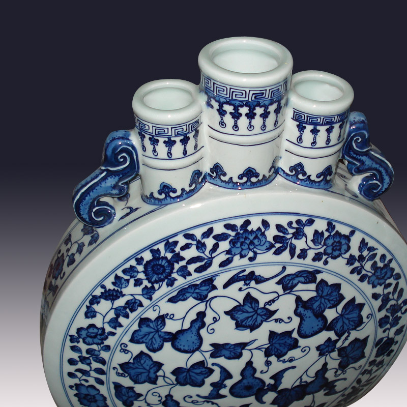 Jingdezhen guanyao three GuanBian hand - made porcelain imitation antique furniture furnishings porcelain bottle rich ancient frame decoration