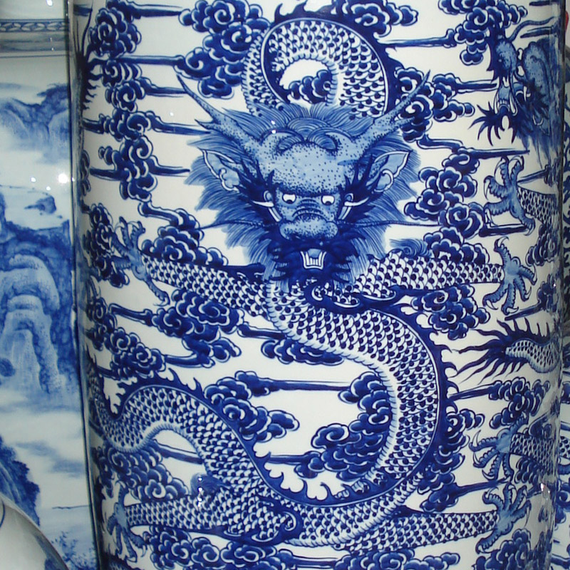 Jingdezhen porcelain hand - made dragon grain, 90-100 - cm classical simple imitation of qianlong vase straight decorative vase
