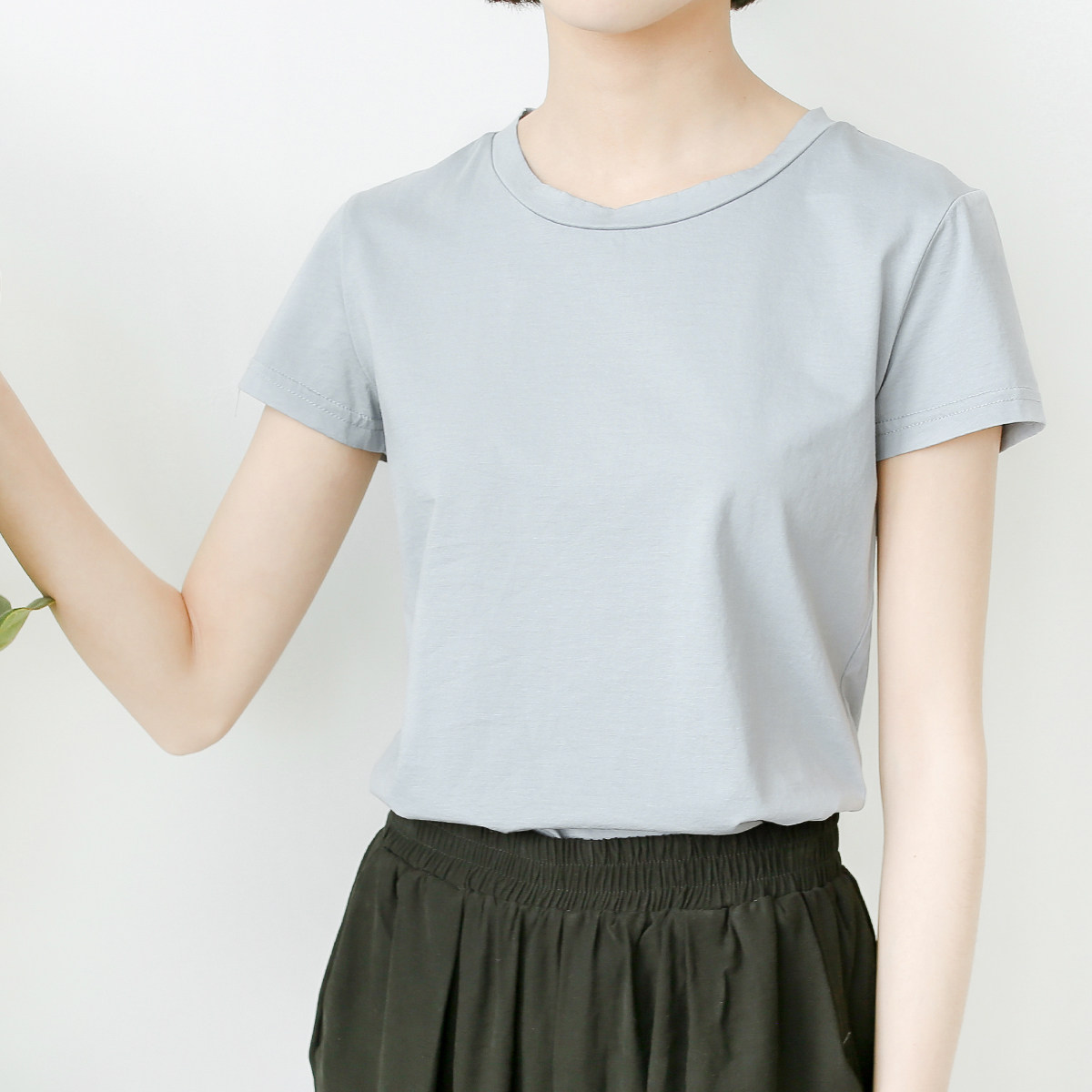 金大班518/渺渺/2017夏季新款韩版纯色基础打底精梳棉短袖t恤女