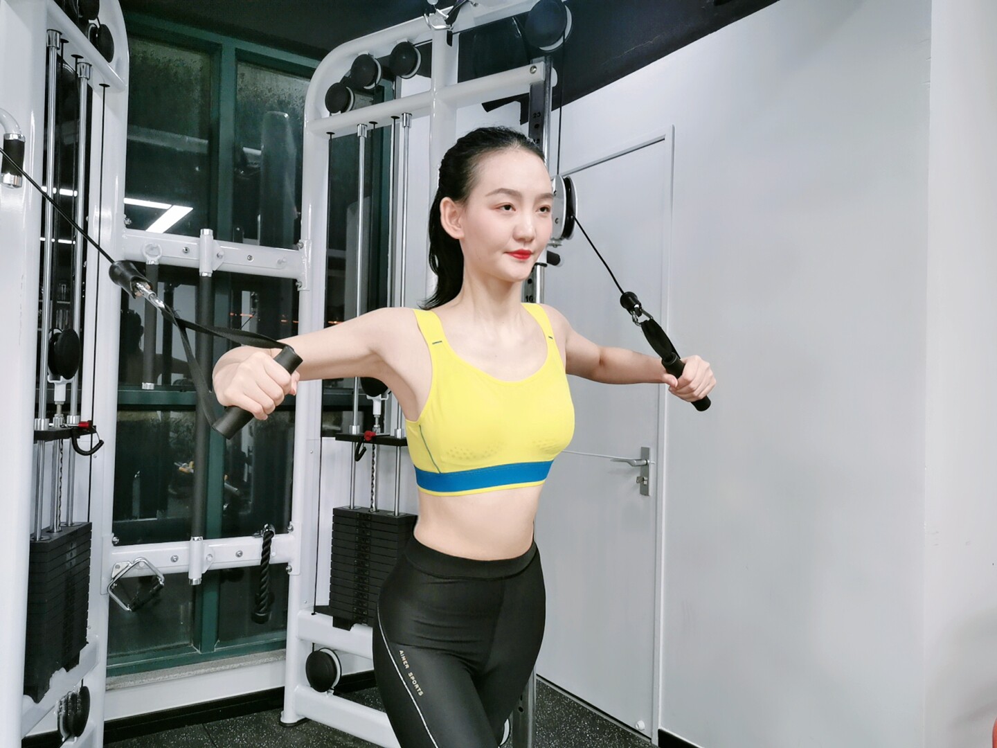 比裸感瑜伽文胸更舒适的,云感全包裹文胸-sasha健身酱