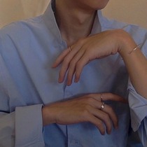 How can a shirt from COLN not have a fashionable and advanced careful design?