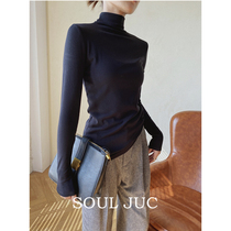 SOUL JUC BI prepared 100 hitch warm cover heads-up commuting undershirt with a pure colour long sleeve semi-high collar