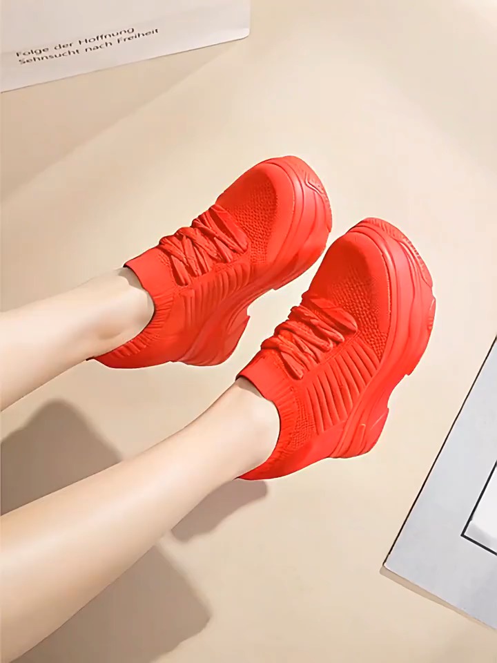 红色内增高老爹鞋真在让小个子原地长高！