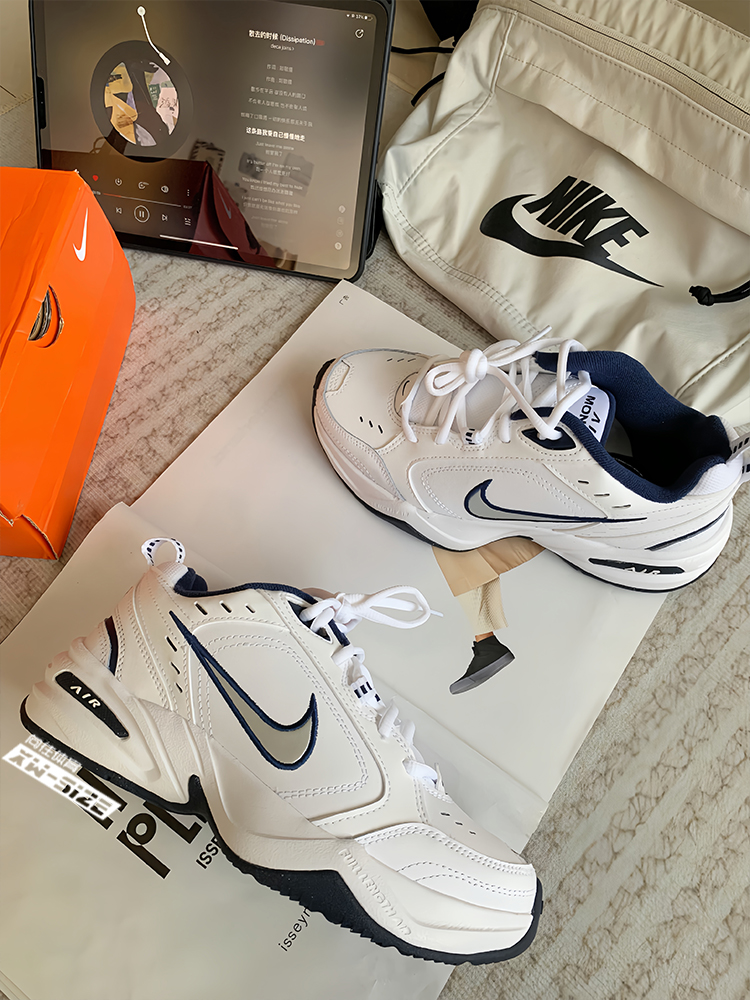 向往体育nike耐克airmonarch4男女白蓝复古老爹鞋415445102