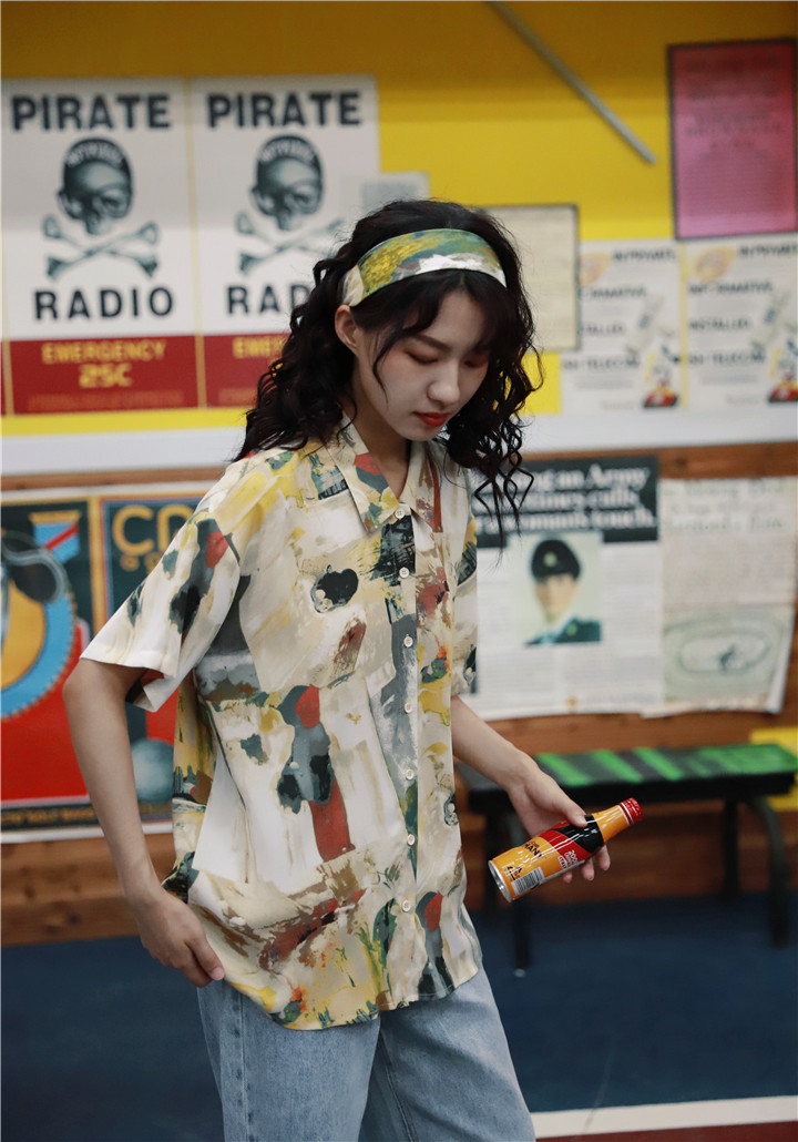 暖青汇短袖花衬衫女夏设计感小众盐系复古港味港风上衣夏季薄款印花