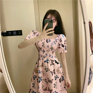 Square neck dress women’s waistline shows thin printed bubble sleeve short skirt