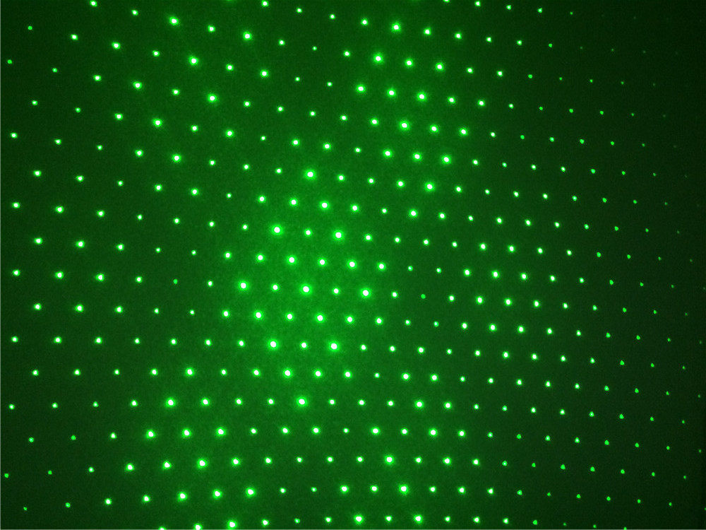 正品绿色远射指星笔 满天星 点火柴 激光灯 绿光激光手电 售楼笔