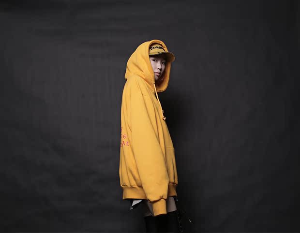 【天天特价】 feel like pablo字母男女纯棉红色抓绒料连帽卫衣潮