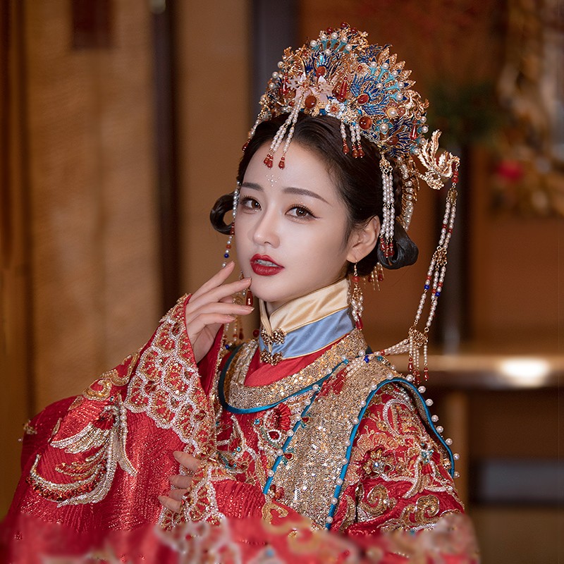 秀禾头饰2023新款新娘明制中式大气步摇结婚秀禾服凤冠汉服发饰女