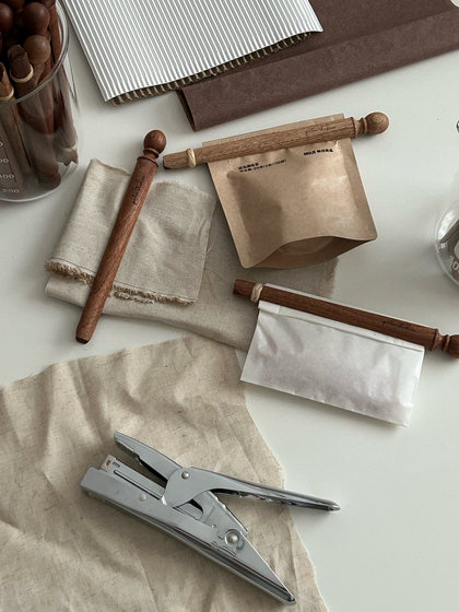 Pata Studio Wooden Sealing Clip 책갈피 카드 클립 클립 서점 봉인 클립 Pata Studio Wooden Sealing Clip 책갈피 카드 클립 클립 서점 봉인 클립