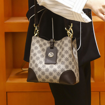 France DUDK Womens Bag Light Extravagant Brand Genuine Leather Old Flower Bucket Bag Advanced Sensation Large Capacity 100 Hitch Stylish Diagonal Satchel