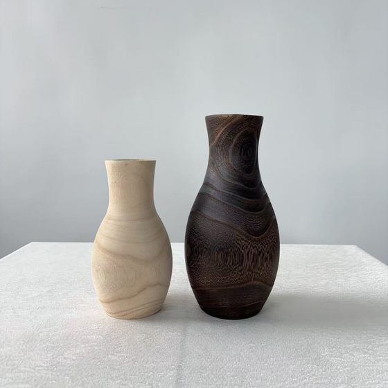 Qinyuanchun Home Gardening Dining Table Solid Wood Flower Arrangement Vase Ornaments Long Short Vase Combination Home Decoration Small Ornaments
Qinyuanchun Home Gardening Dining Table Solid Wood Flower Arrangement Vase Ornaments Long Short Vase Combination Home Decoration Small Ornaments