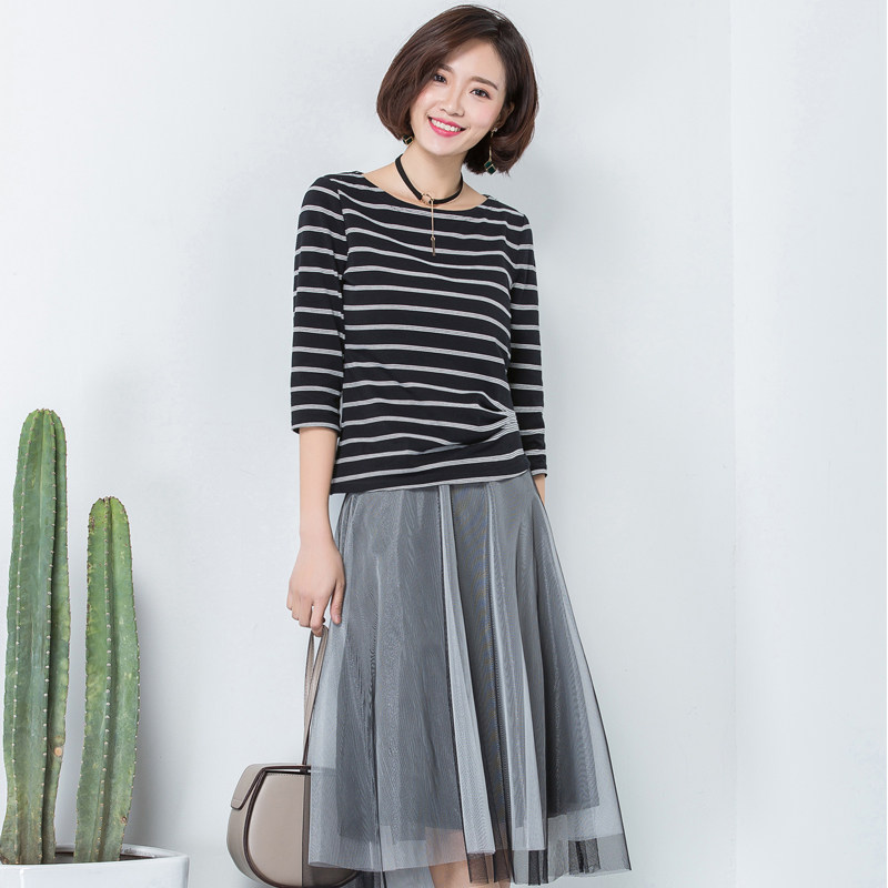 依瑞轩2017春新款条纹小衫两件套欧根纱连衣裙女中长款yrx17a-218