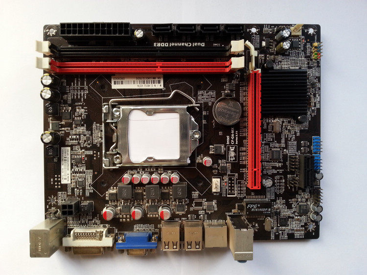 新到colorful七彩虹ch61uv27a1155针ddr3集成显卡主板