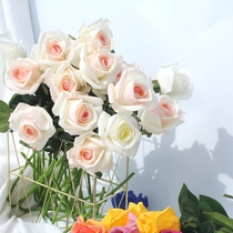 New high quality hand moisturizing rose fake flower simulation bouquet Living room table floral decoration decorative flower arrangement