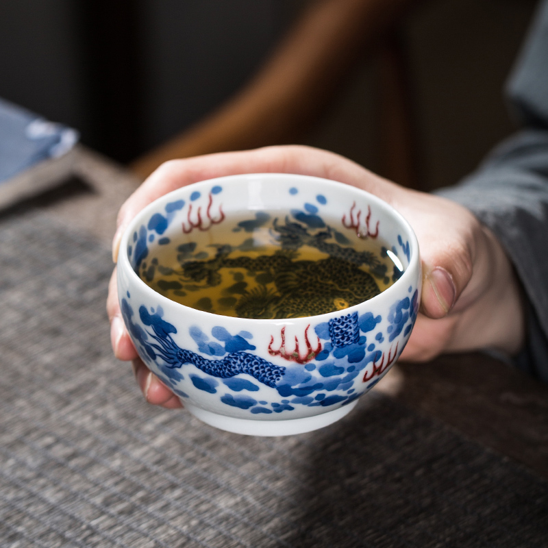 Owl up jingdezhen blue and white youligong ceramic cups kung fu tea set single cup cup draw dragon master