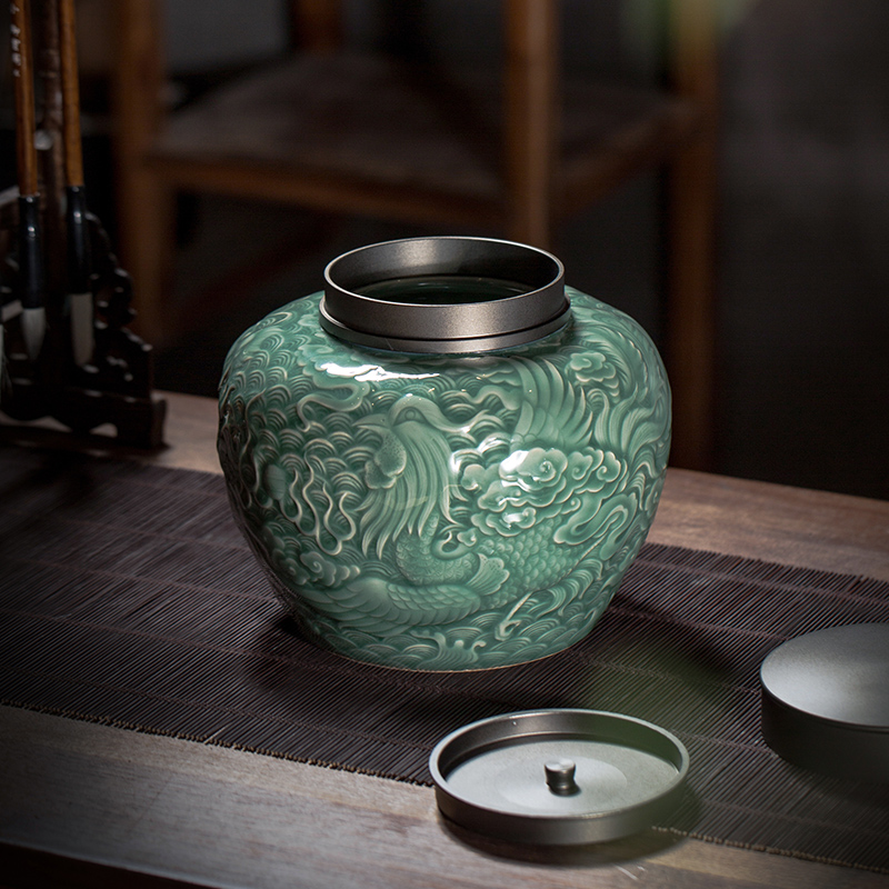 The Owl up jingdezhen ceramics by hand large tea pot seal color glaze longfeng classical decorative carving