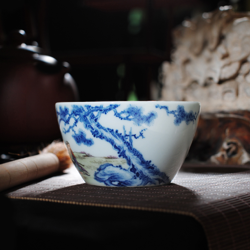 Owl up jingdezhen blue and white enamel see colour master cup tea cup drawing from the single CPU hand - made of glass