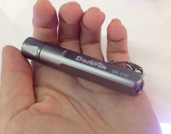 超小型 sk-c30微型迷你 袖珍led超亮强光照明手电筒 aaa/7号电池_7折