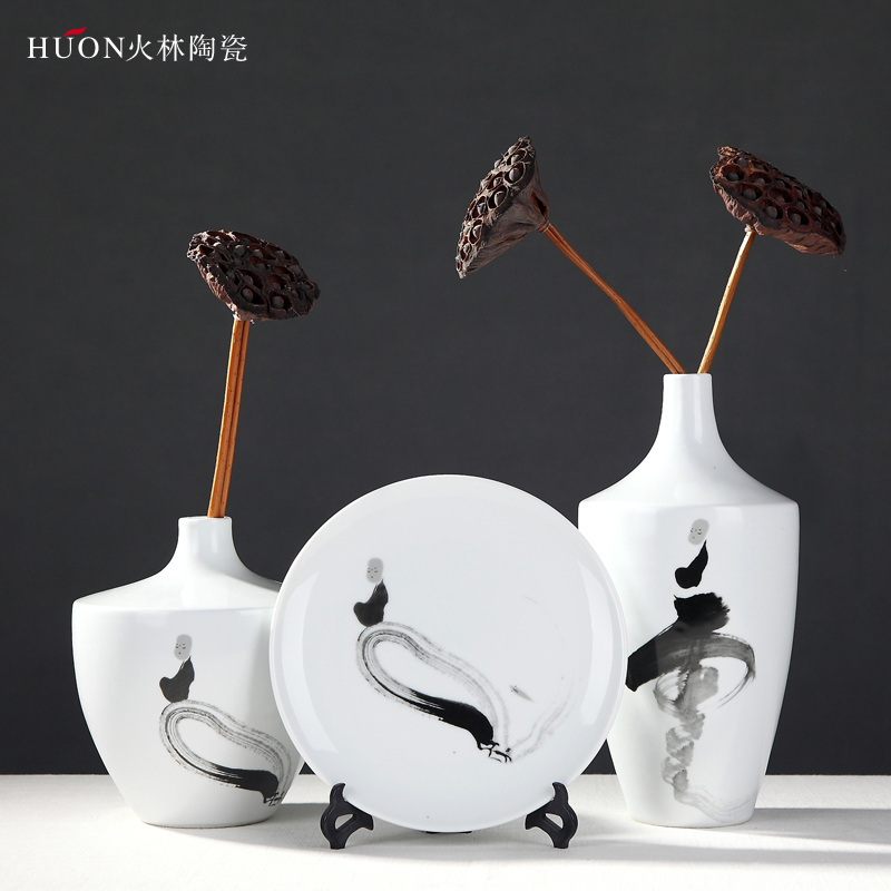 The New Chinese vase zen ink ceramic flower arranging dried flowers sitting room TV cabinet table wine porch is decorated furnishing articles