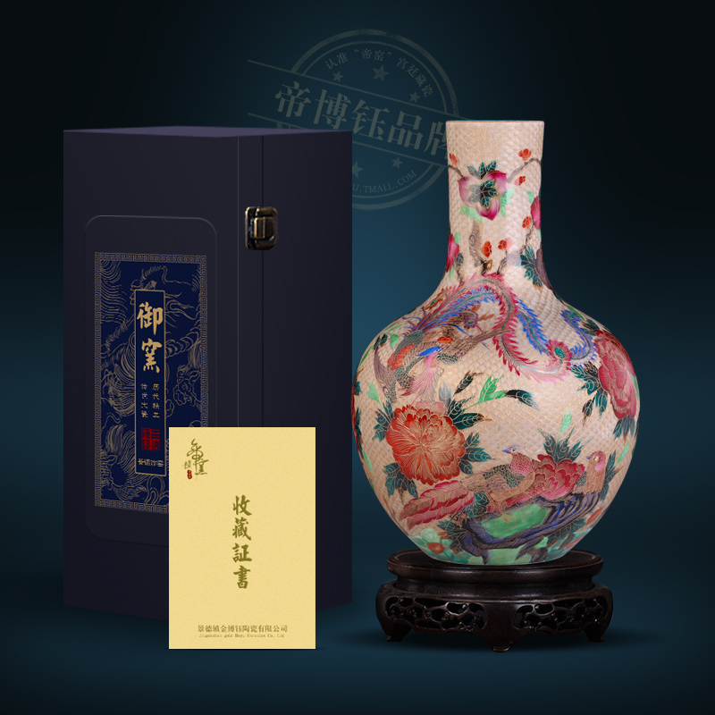 Jingdezhen ceramics antique hand - made thread colored enamel vase Chinese style living room TV cabinet porch is decorated furnishing articles