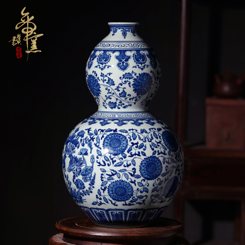 Jingdezhen blue and white gourd bottle of Chinese pottery and porcelain imitation the qing qianlong hand - made the sitting room porch TV ark, flower arranging furnishing articles