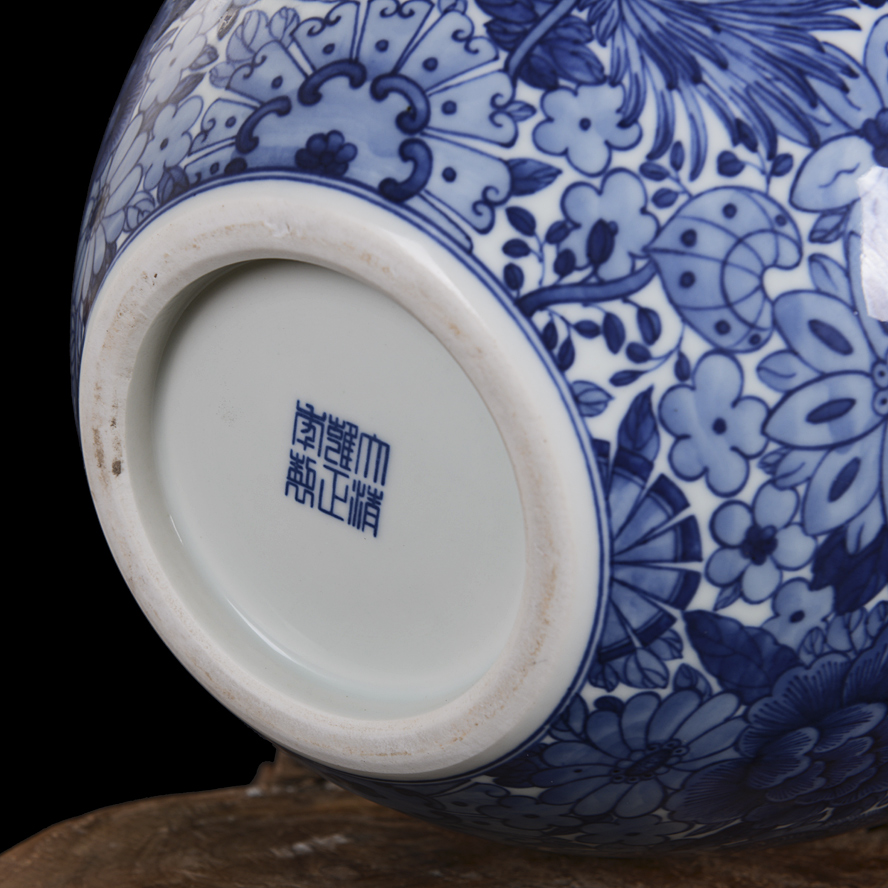 Jingdezhen ceramics yongzheng style antique blue and white porcelain vases, antique collectibles household study pomegranate bottle furnishing articles