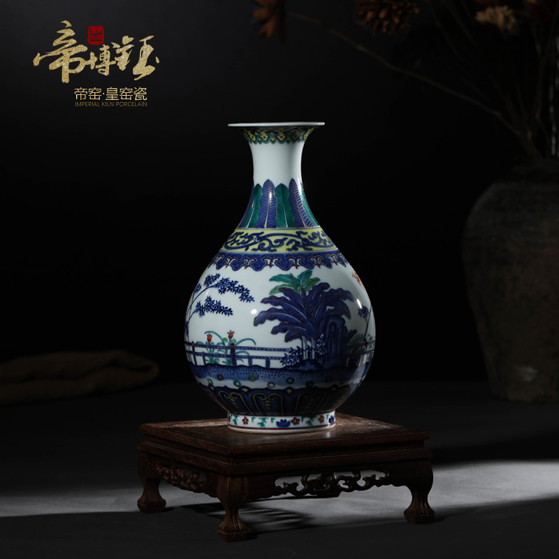 Antique porcelain in the Ming and the qing dynasties classical Chinese style furnishing articles blue and white porcelain vases, rich ancient frame decoration bamboo stone plantain grain okho spring bottle