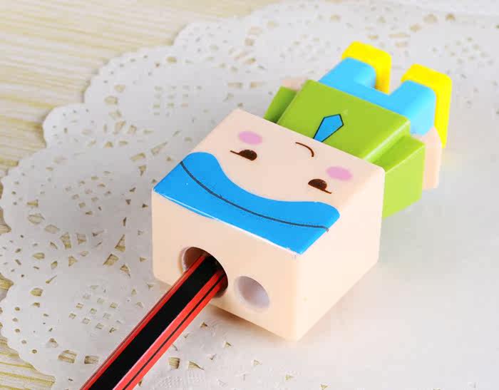 日韩国创意文具 可爱卡通小人diy拼装卷笔刀削笔器 学生奖品c23