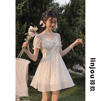 linjou Lingjiu 2022 small man v neck slim temperament waist skirt chiffon French floral dress summer