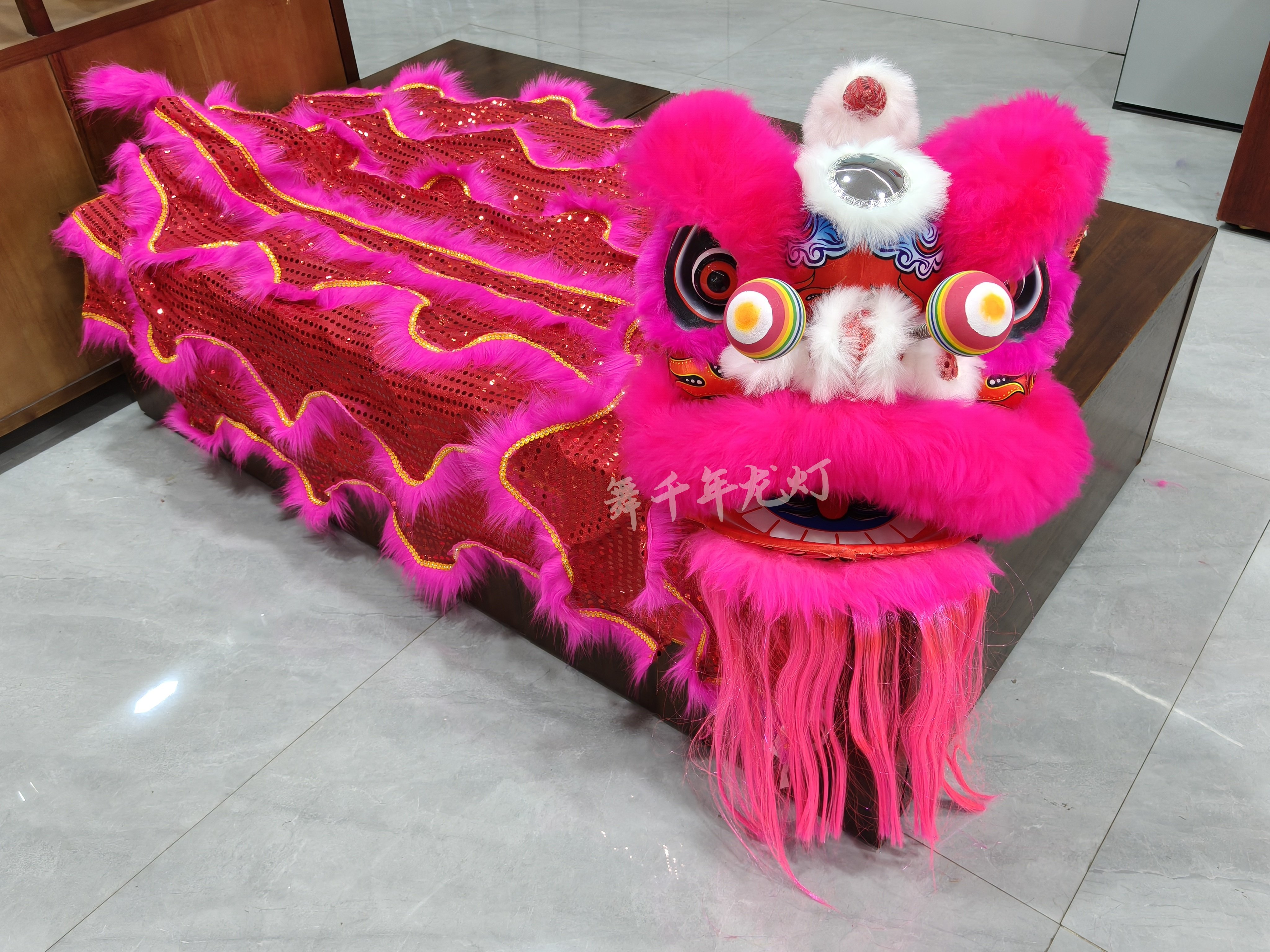 獅頭10寸12寸泡沫舞獅子頭羊毛可眨眼舞獅頭學校表演佛山醒獅新型