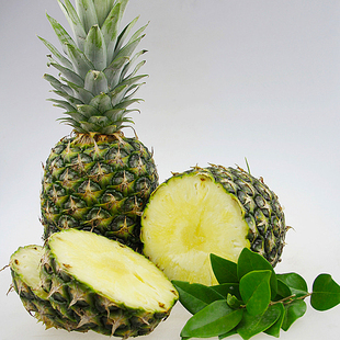 菠萝 海南三亚 新鲜水果 牛奶凤梨 无眼菠萝 酸甜可口 脆爽多汁 5斤