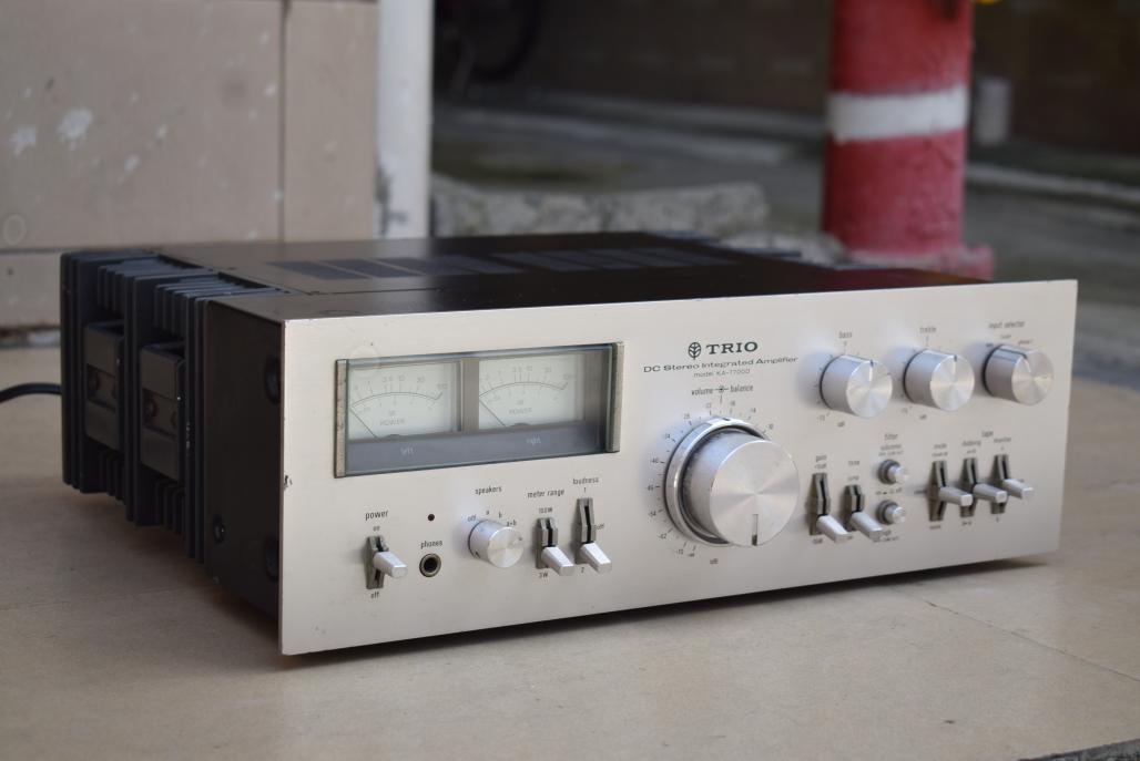 日本trio天乐功放1900元