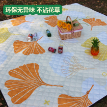 Spring picnic mat Moisture proof mat Outdoor mat Thick waterproof wear-resistant lawn mat Increase the park mat