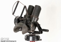 World War II German Wehrmacht DF10x80 Aerial Telescope